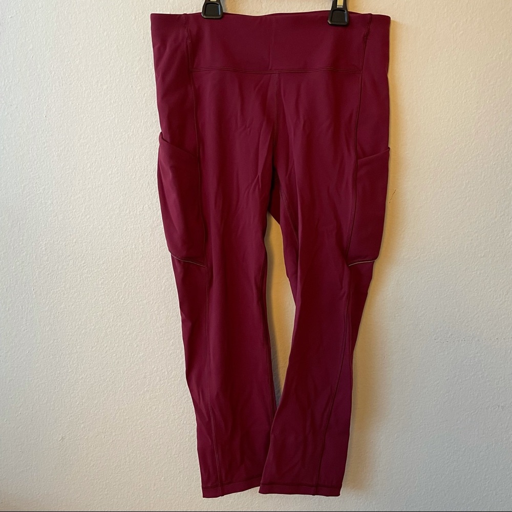 lululemon Speed Up Crop Size 6 - Picture 5 of 9